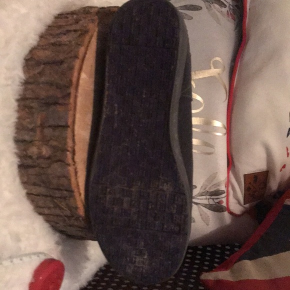 Ladies skateboard shoe all leather uppers . - Picture 6 of 6